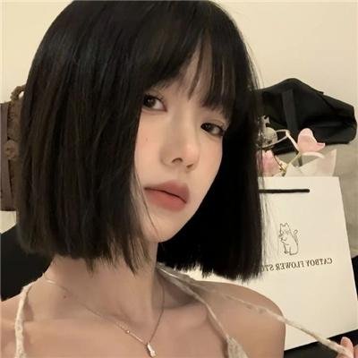 小孩好黑